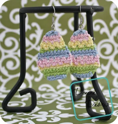 Crochet Easter Eggs pattern by DivineDebris.com