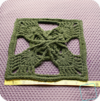 Olivia Square Blocking crochet pattern by DivineDebris.com