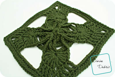 Olivia Square crochet pattern by DivineDebris.com