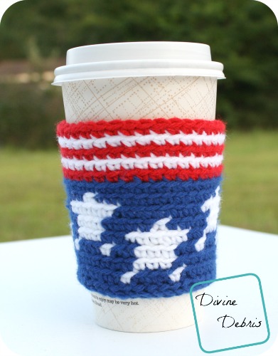 Stars and Stripes travel mug cozy crochet pattern by DivineDebris.com
