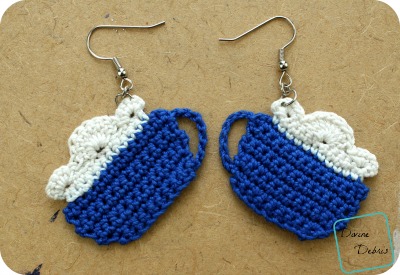 Cup of Cocoa earrings free crochet pattern by DivineDebris.com
