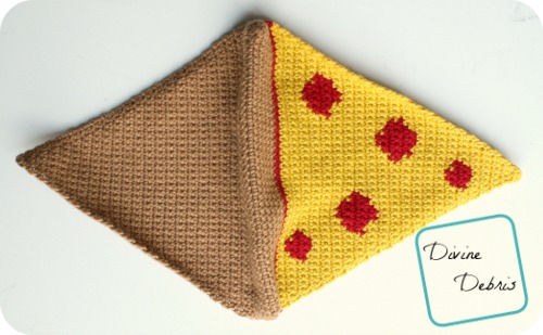 Pizza Amigurumi crochet patterns by DivineDebris.com