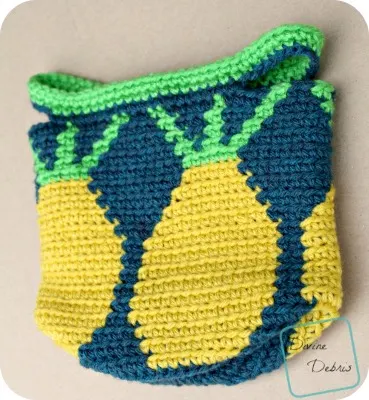 Practical Pineapples Basket crochet pattern by DivineDebris.com
