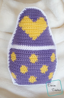 Squishy Easter Egg Ami free crochet pattern by Divine Debris