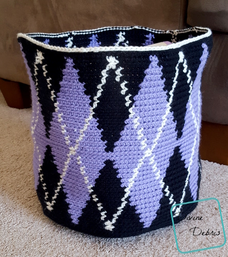 Big Argyle Basket crochet pattern by DivineDebris.com