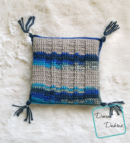 Lovely Ridges Pillow free crochet pattern by DivineDebris.com