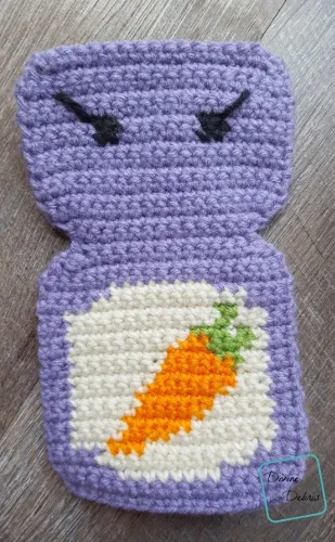 Carrot Belly Bunny Ami free crochet pattern by DivineDebris.com