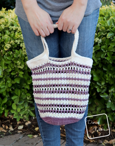 Learn to make the crochet Diana Market tote pattern on DivineDebris.com