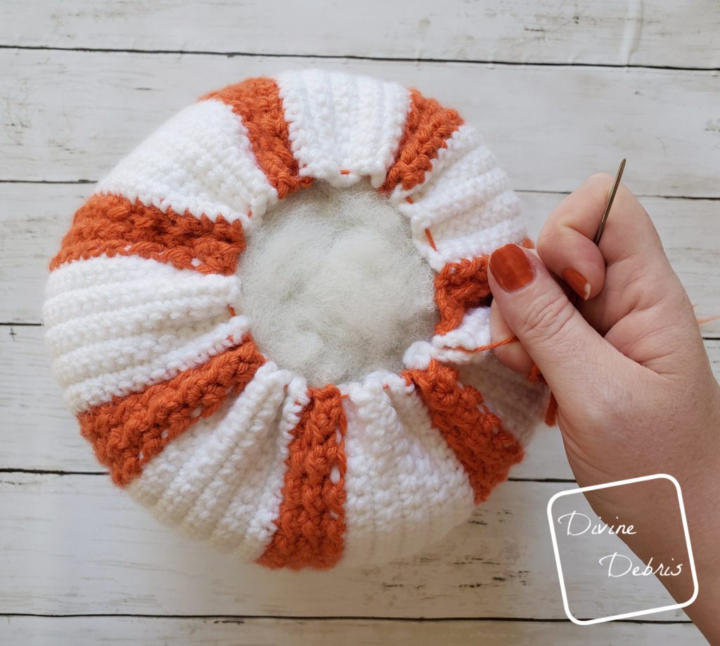 Simple Striped Pumpkin Amigurumi free crochet pattern by DivineDebris.com