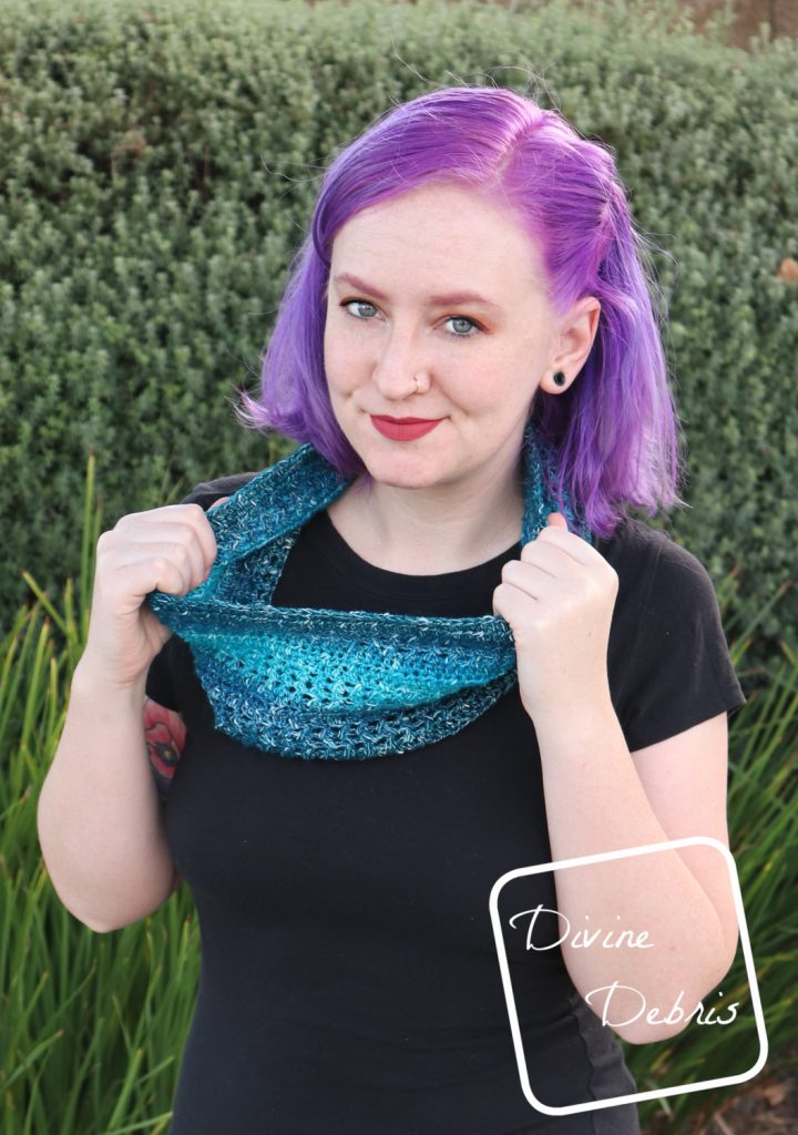 The Sherbet Cowl free crochet pattern by DivineDebris.com