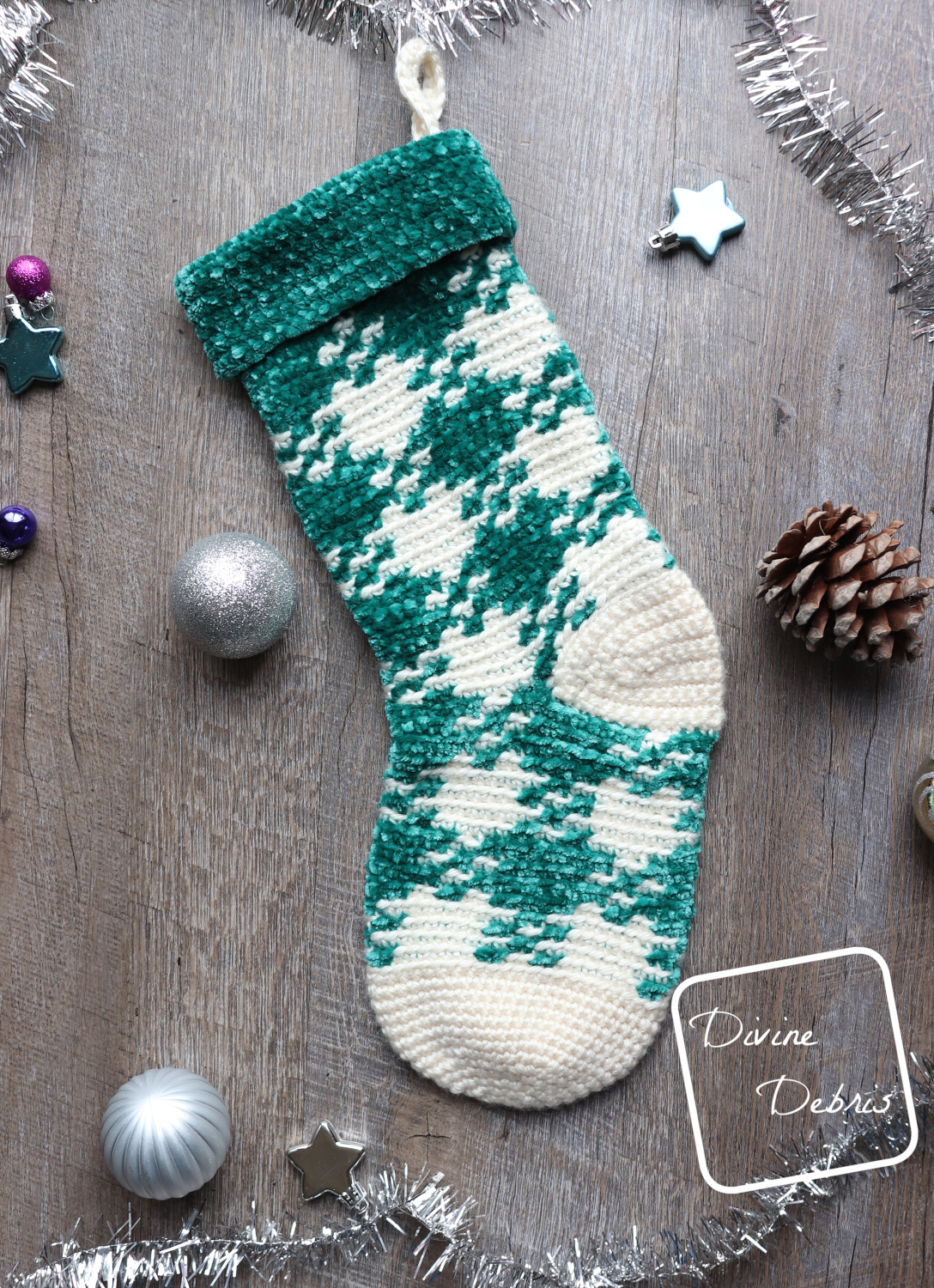 Get Pretty in Gingham In Stockings! A Free Crochet Pattern