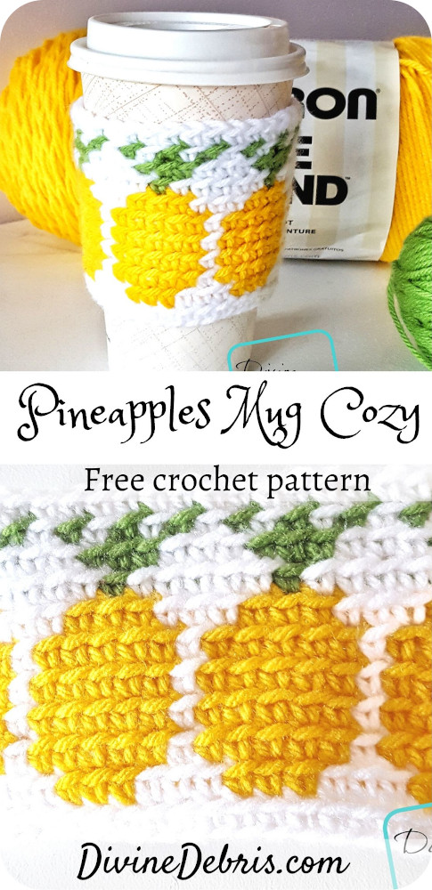 Learn to make the Pineapples Mug Cozy from a free crochet pattern, a great gift, a good way to practice tapestry crochet, or just a nice green accessory.#crochet #freepattern #cupcozy #mugcozy #coffee #ecofriendly