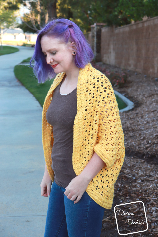 Learn to make the Erin Cocoon Shrug free crochet pattern by DivineDebris.com
