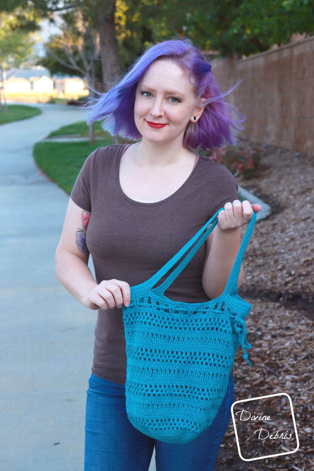 Let Me Tell You About Stephanie, the Stephanie Market Bag free crochet pattern
