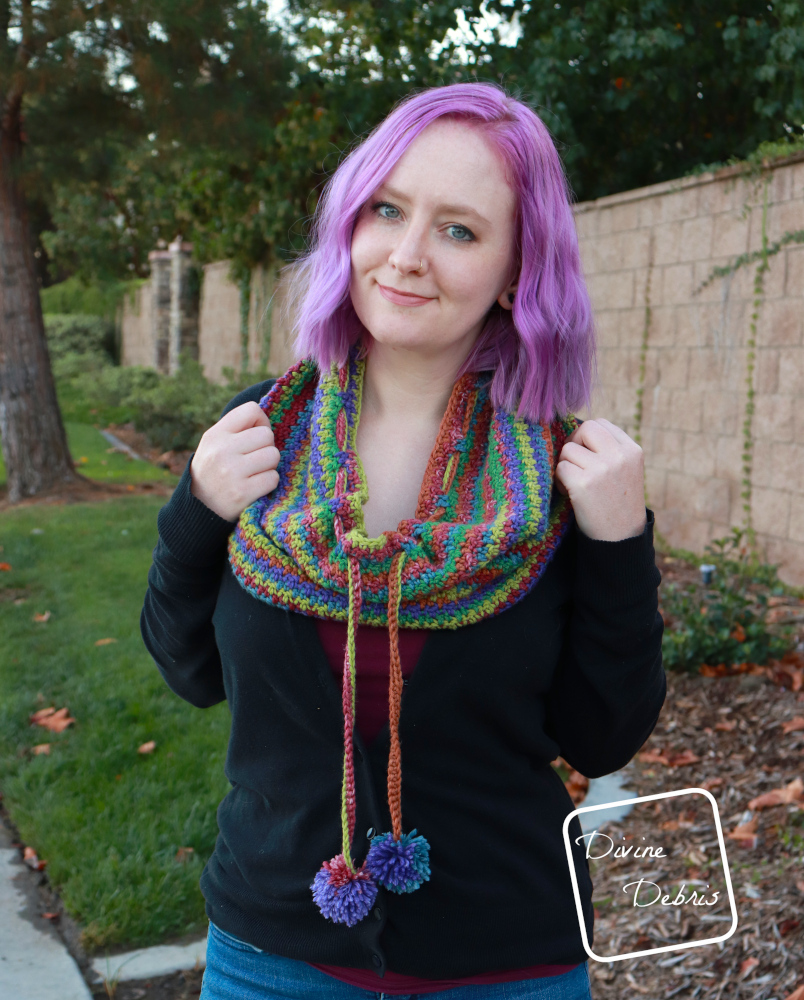 Kelsey Cowl free crochet pattern by DivineDebris.com
