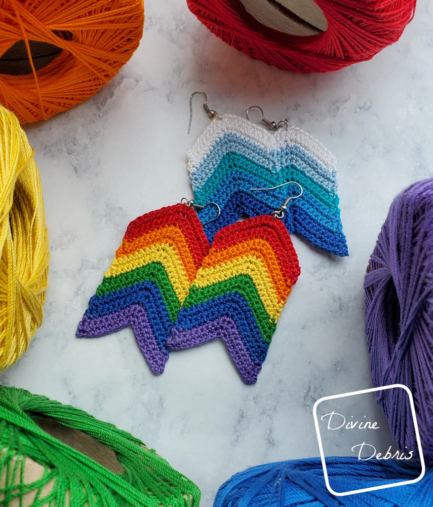 Pot of Gold/Rainbow ring free crochet pattern by Divine Debris