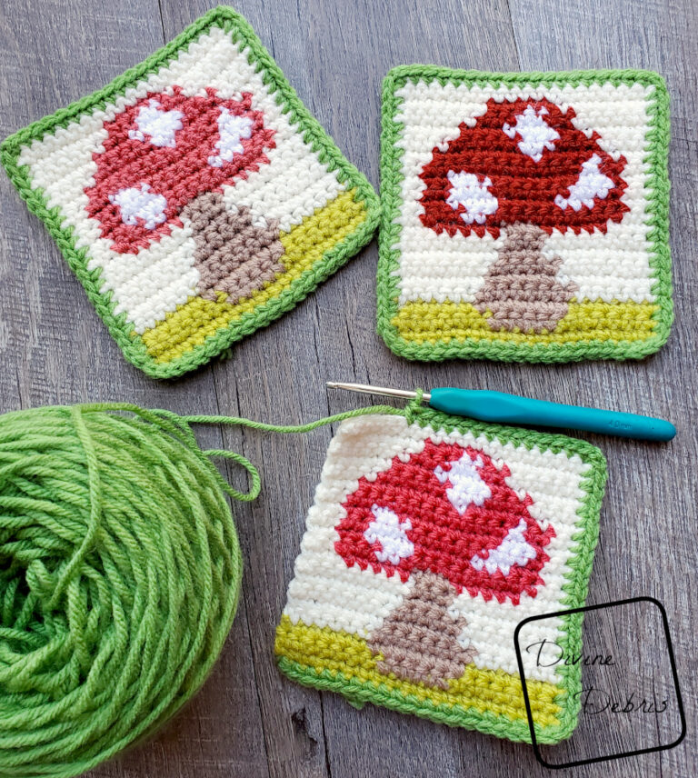 Free Cute Mushrooms Bag Crochet Pattern by Divine Debris Divine Debris