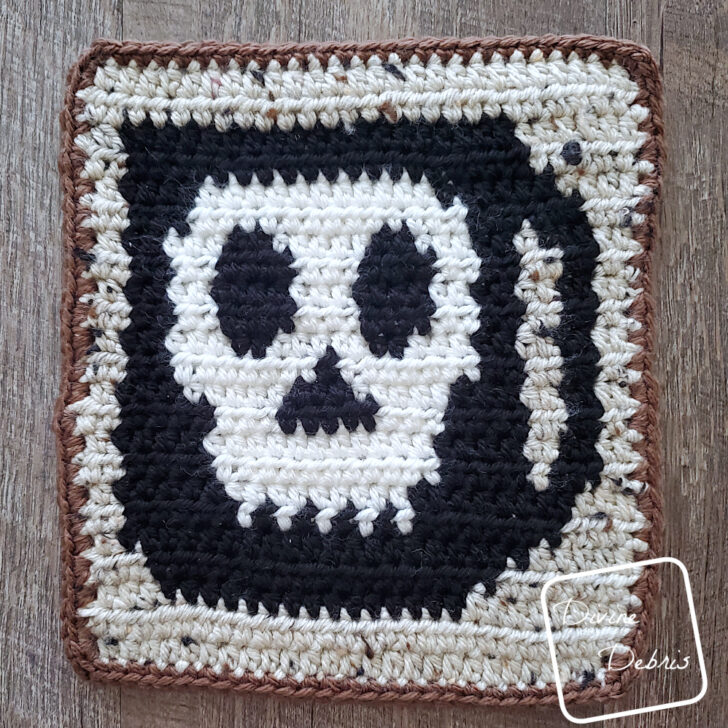 Free Wake the Dead Scarf Crochet Pattern by Divine Debris